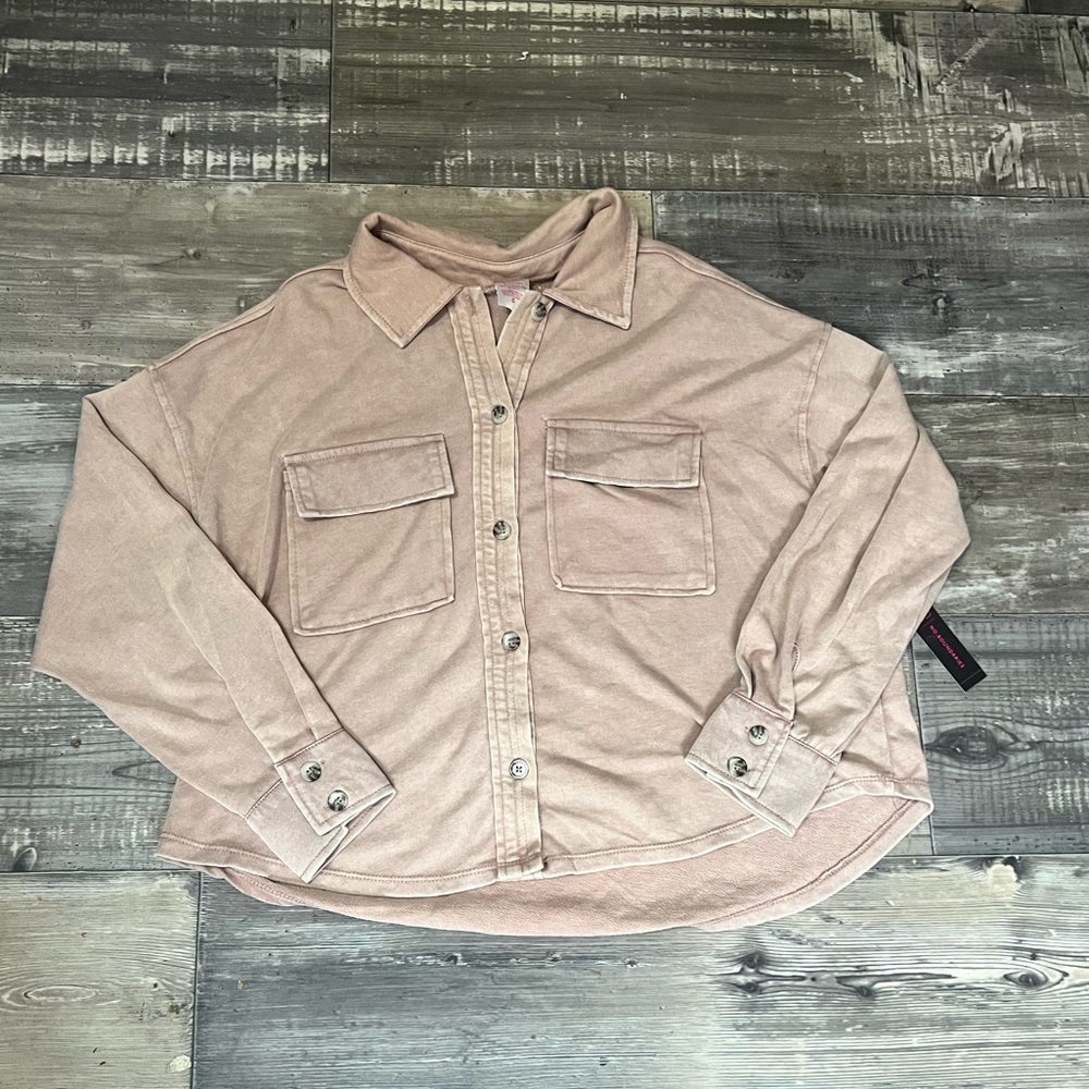 New nobo button up shirt